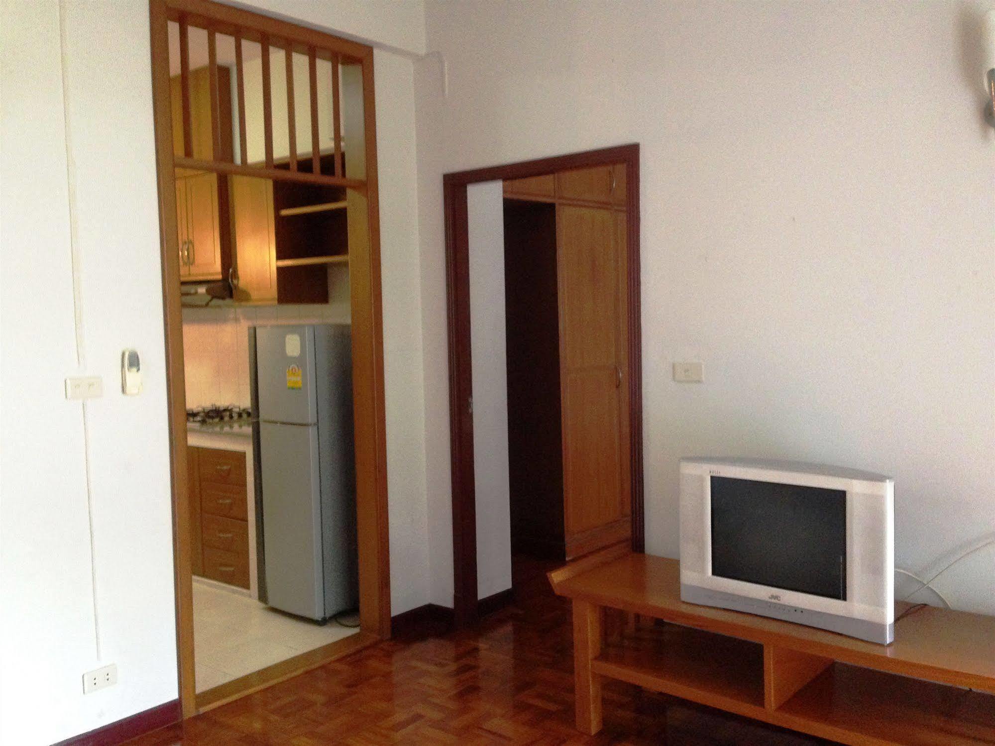 Hotel P.T. Court Bangkok Zewnętrze zdjęcie
